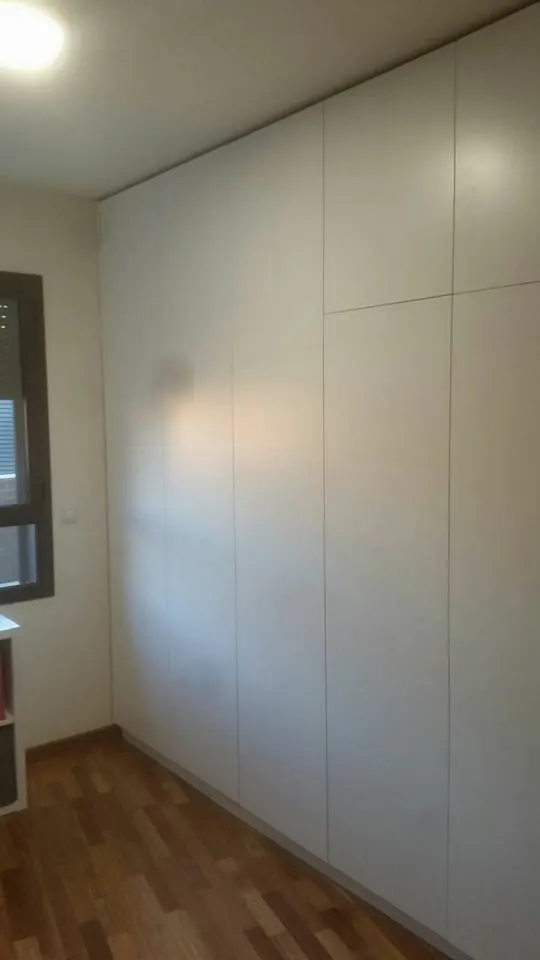 Armario empotrable a medida dk muebles