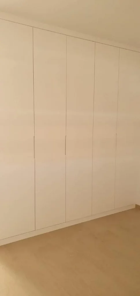 Armario empotrable a medida dk muebles