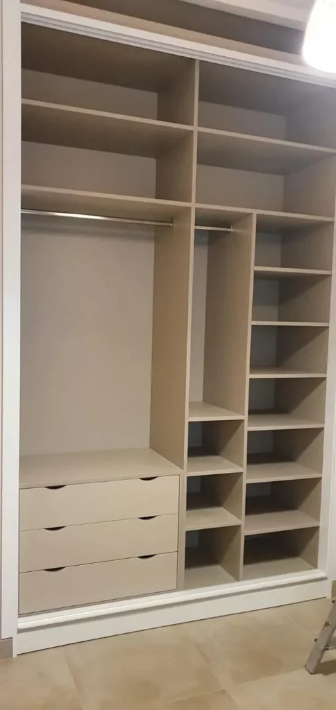 Armario empotrable a medida dk muebles
