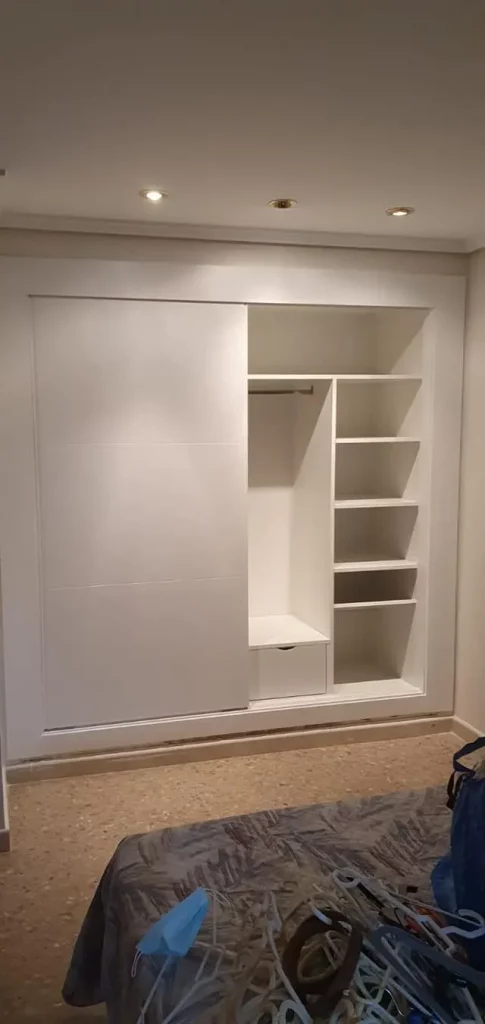 Armario empotrable a medida dk muebles