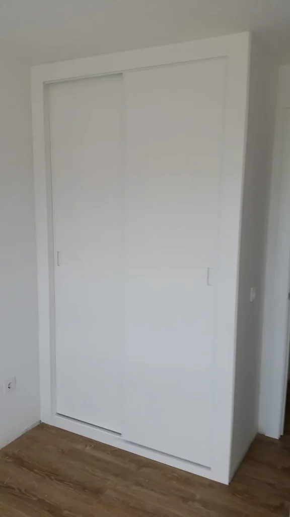 Armario empotrable a medida dk muebles