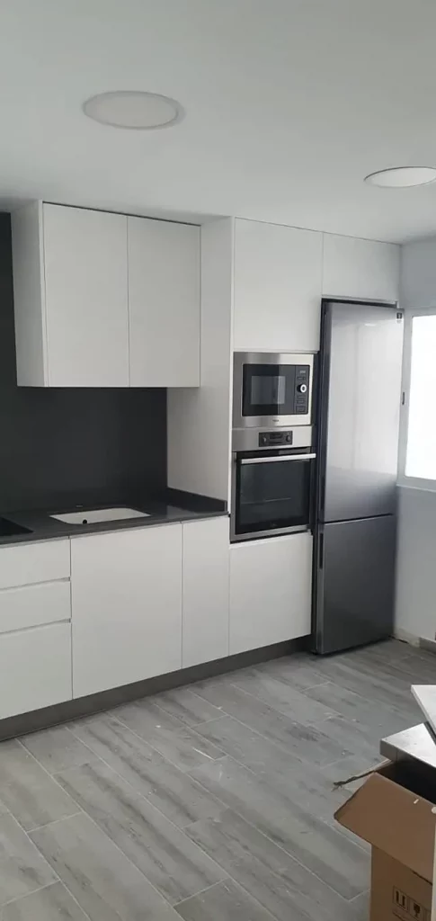 Cocina moderna a medida dk muebles
