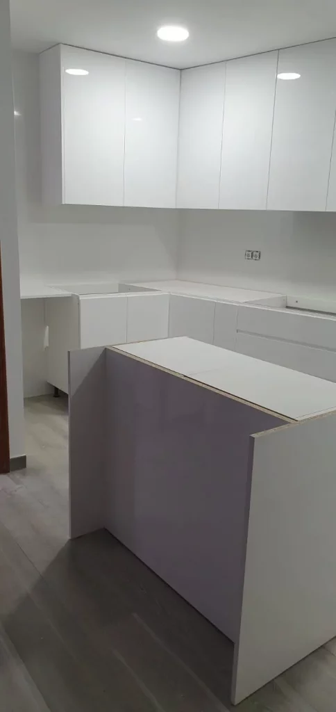 Cocina moderna a medida dk muebles