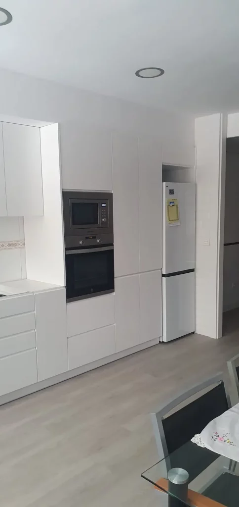 Cocina moderna a medida dk muebles