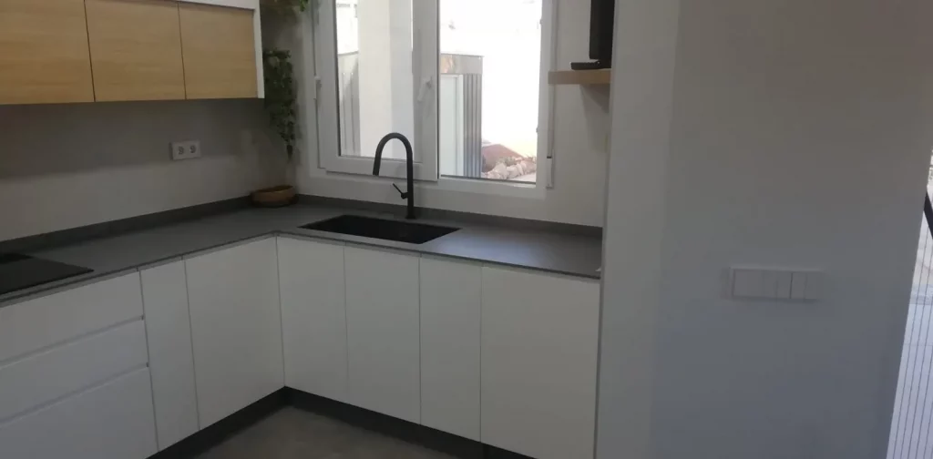 Cocina moderna a medida dk muebles
