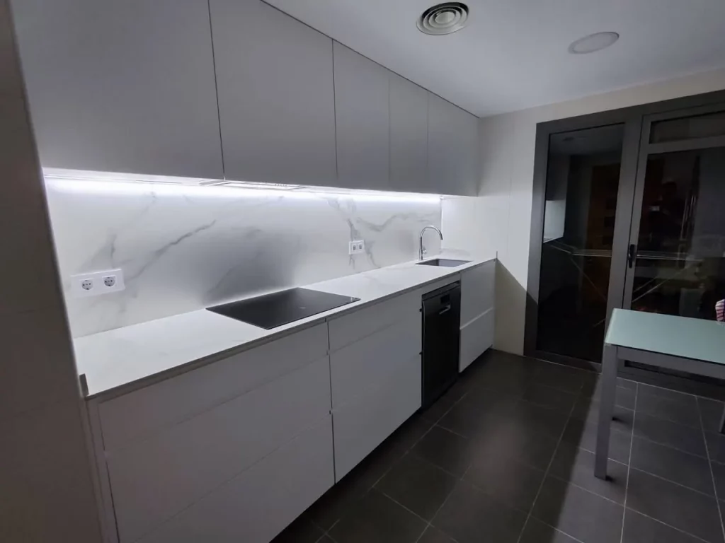 Cocina moderna a medida dk muebles