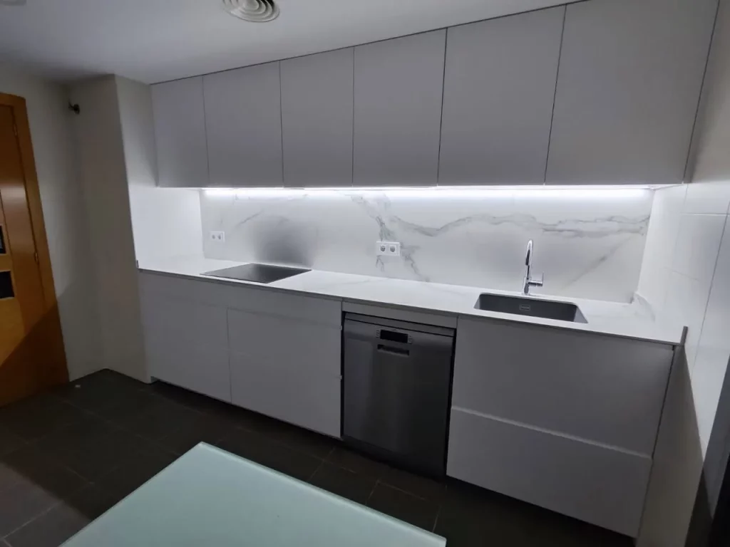 Cocina moderna a medida dk muebles