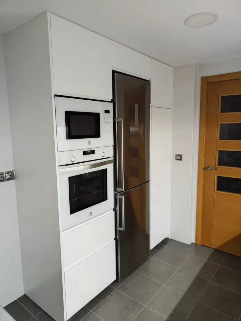 Cocina moderna a medida dk muebles