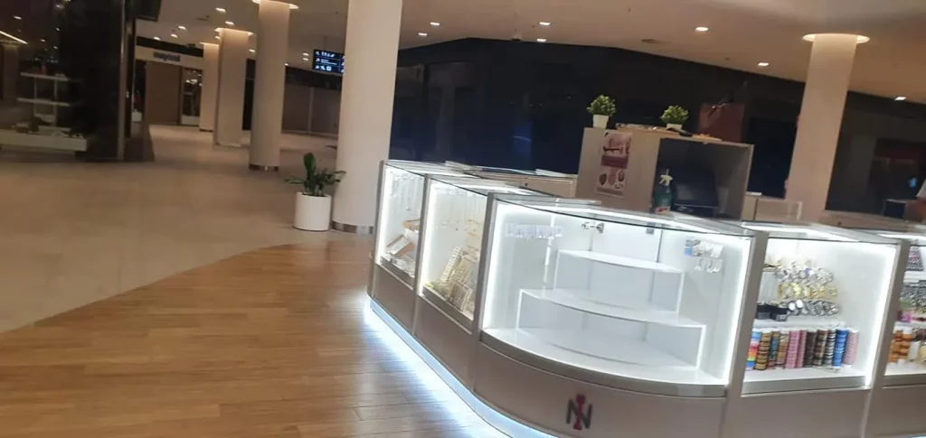 Mostrador tienda a medida dk muebles