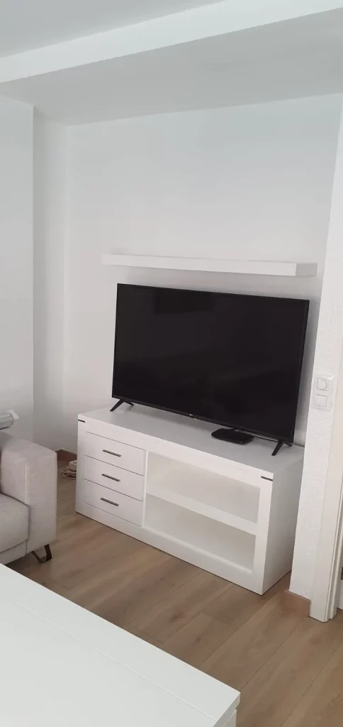 Mueble lacado cliente dk muebles