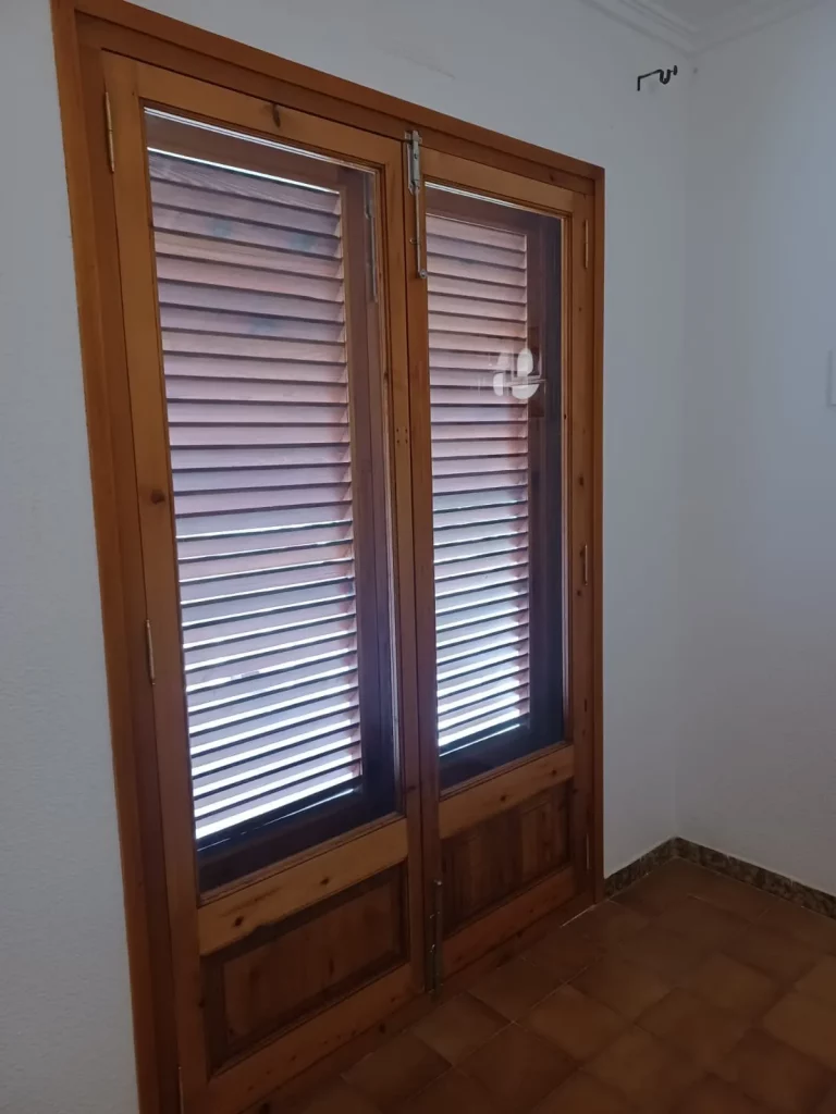 Mueble lacado cliente dk muebles