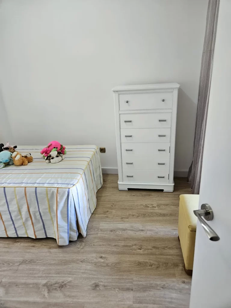 Mueble lacado cliente dk muebles