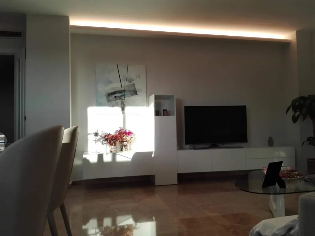 Salon moderno a medida dk muebles
