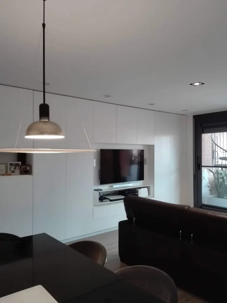 Salon moderno a medida dk muebles