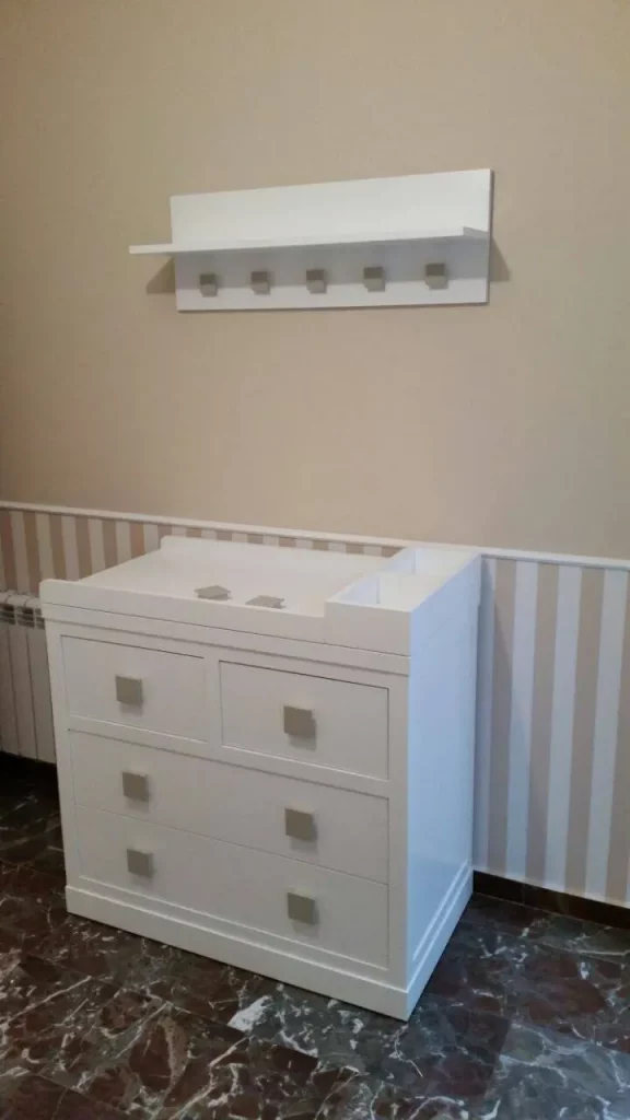 Sinfonier comoda a medida dk muebles